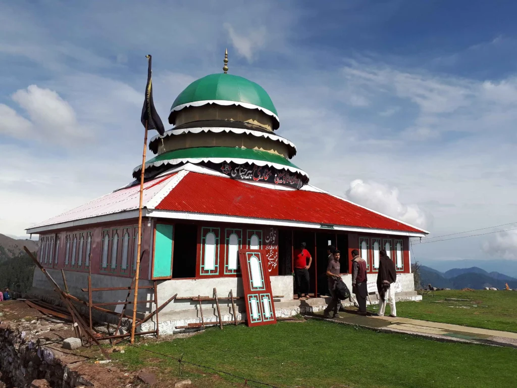 Hotel in peerchanasi